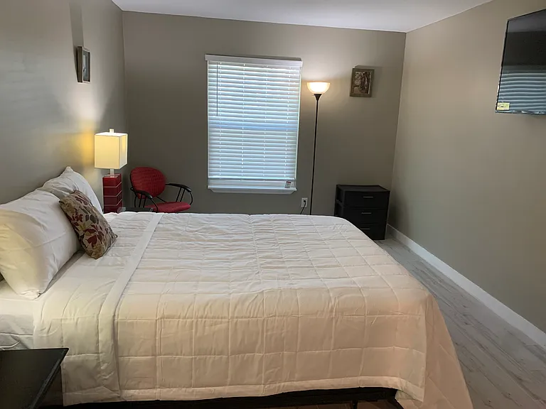 BEDROOM BEDROOM