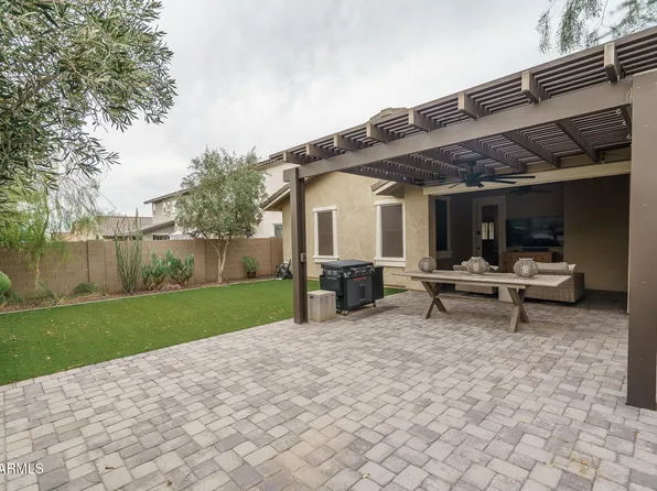 2111 N HERITAGE Street, Buckeye, AZ 85396