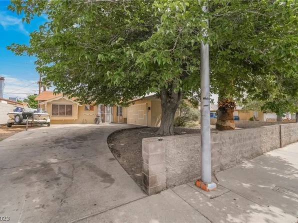 1901 Demetrius Ave, Las Vegas, NV 89101