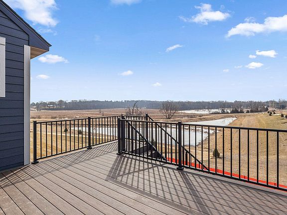 4th image of 3169 SW Winfield Way SW