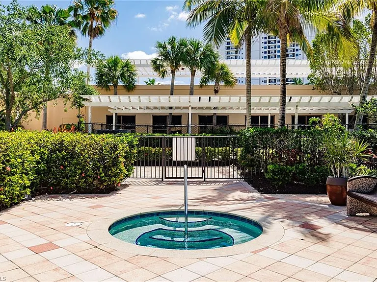 1065 Borghese Ln #1003 — Photo 39