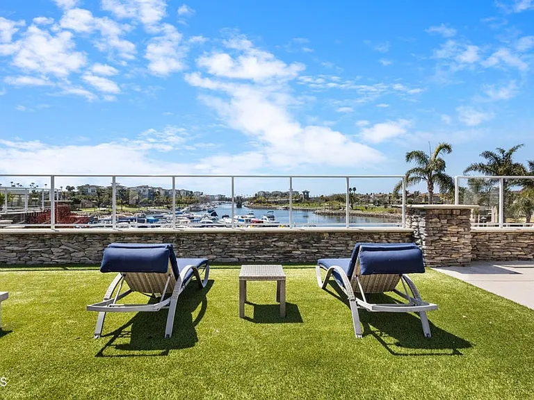 4008 Tradewinds Dr — Photo 31