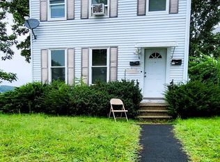 11 King Philip Rd, Worcester, MA 01606