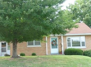 604 Nelson Dr, Jefferson City, MO 65101