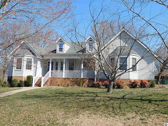 2nd image of 419 Carson Way