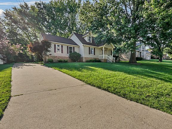 5th image of 1025 Hillshire Dr