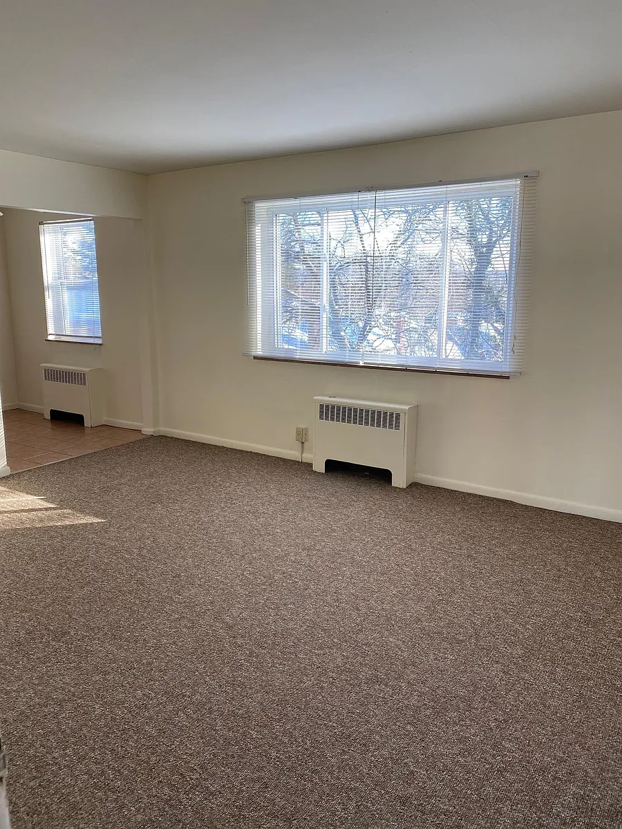 Building Photo - 4184 Paxton Woods Ln #8