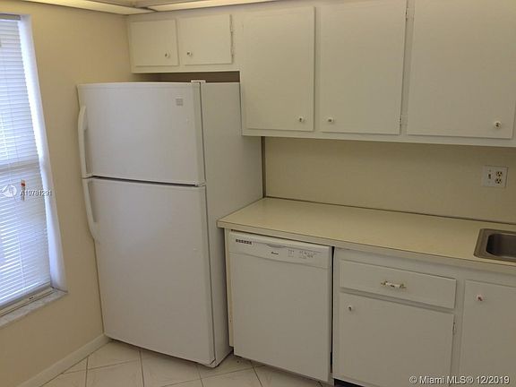 4th image of 5961 NW 61st Ave APT 311