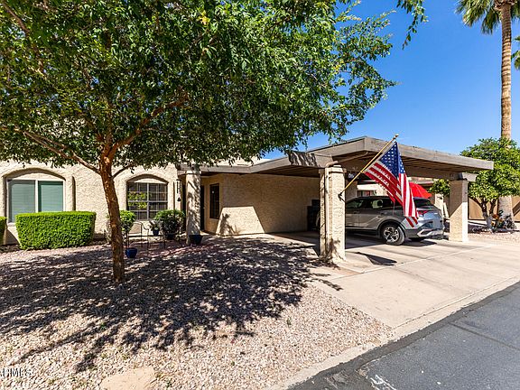 3rd image of 462 S Boojum Way