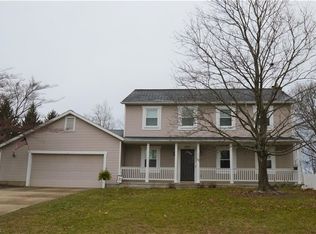 1521 Carriage Hill Dr, Hudson, OH 44236
