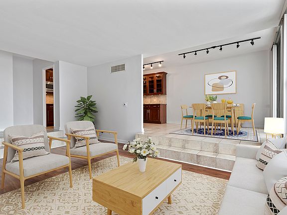 5th image of 3200 N Lake Shore Dr APT 307