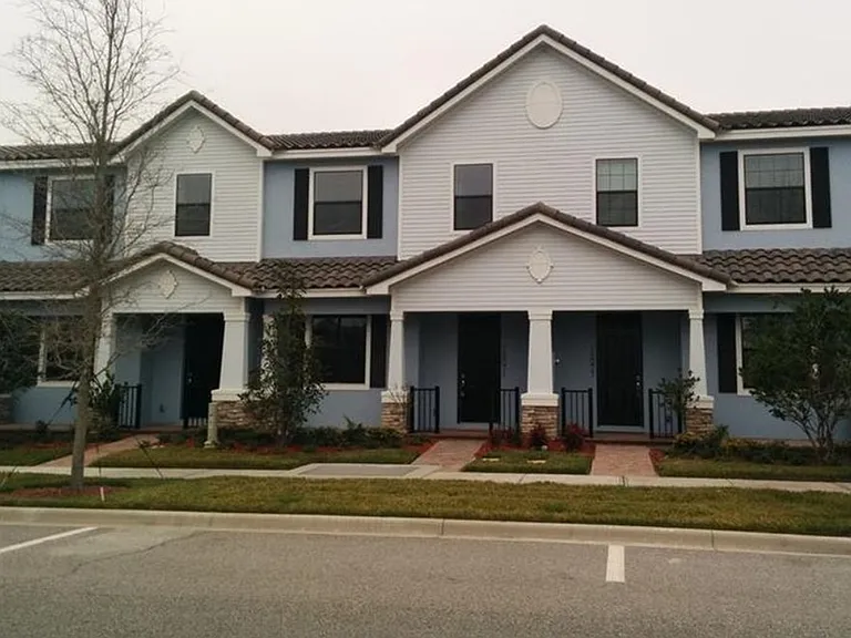 10071 Eagle Creek Center Blvd #10071 — Photo 1