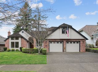 10244 SW Moratoc Dr, Tualatin, OR