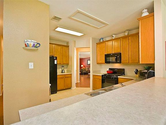 3rd image of 3341 Rod Carew Dr