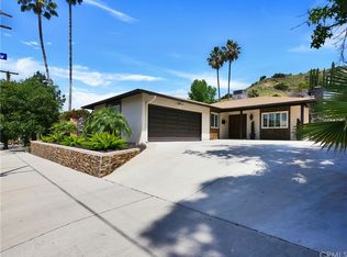8061 Ellenbogen St, Sunland, CA 91040