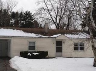 29 Valley Rd, Springfield, MA 01119