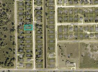 464/466 Loretta Ave S, Lehigh Acres, FL 33974