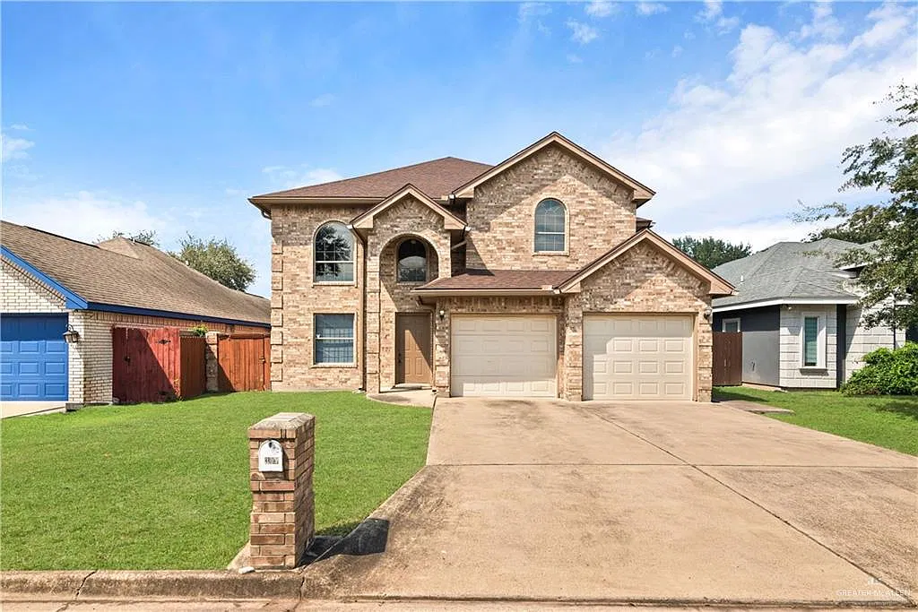 3 bed, 2.5 bath, 2648 sqft, $2,150 — Photo 1