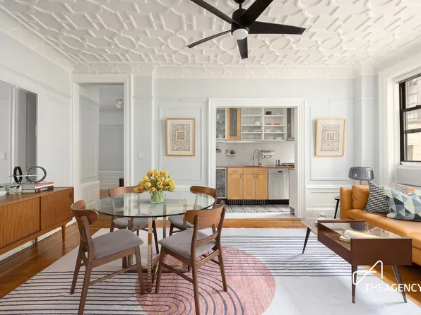 200 West 54th Street image 1 of 9