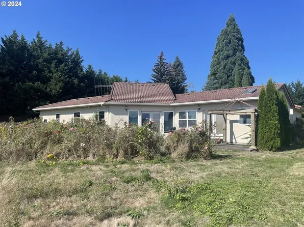 730 S A St, Washougal, WA 98671