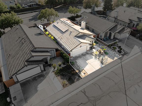 3rd image of 8485 Wilmarth Way
