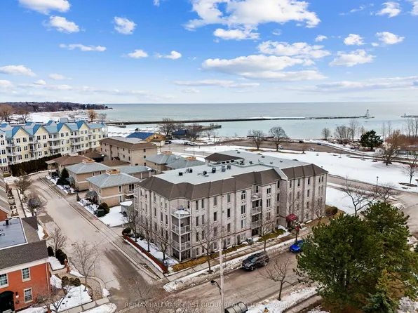 107 Marisa Ln #306, Cobourg, ON K9A 5N6