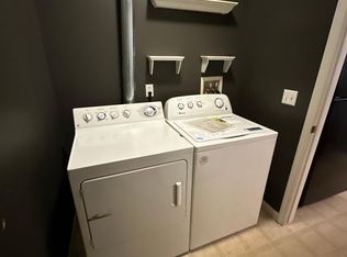 7104 Addington Dr #75, Walled Lake, MI 48390
