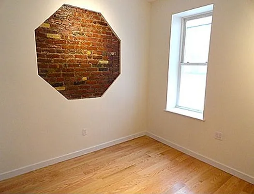 Rented by Loom Group | media 20