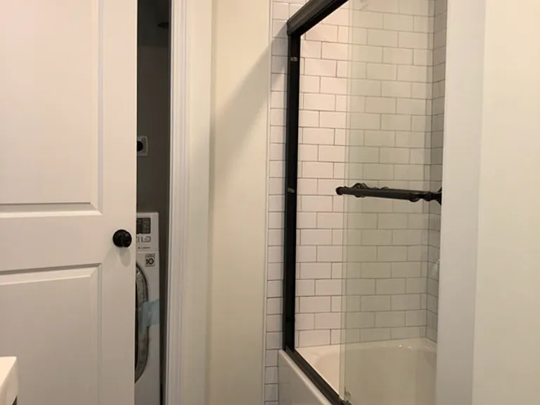 92 Lexington St #3 — Photo 7