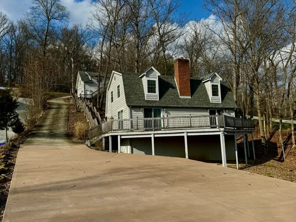 11411 W Grandview Dr, Columbus, IN 47201