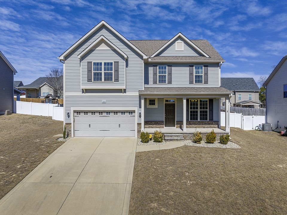 1st image of 223 Samuel Nicholas Dr