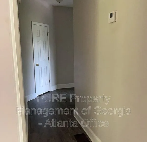 27 N Hampton Dr — Photo 13
