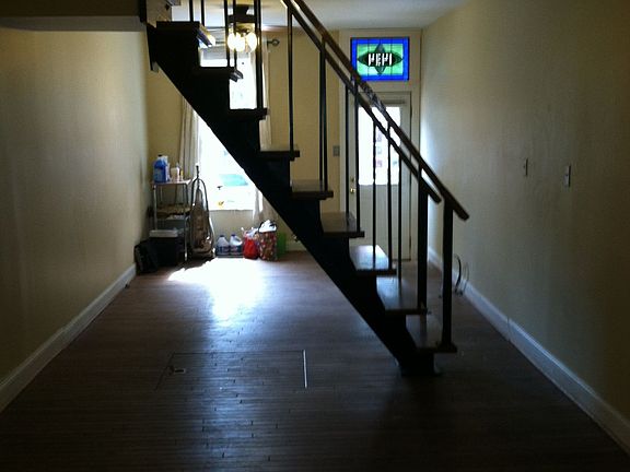 Open Floor Plan Dining Room/Family Room