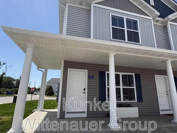 208A Coral Sea Way, Ofallon, IL