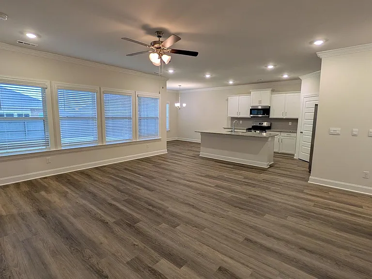336 Jackson Point Cir — Photo 5