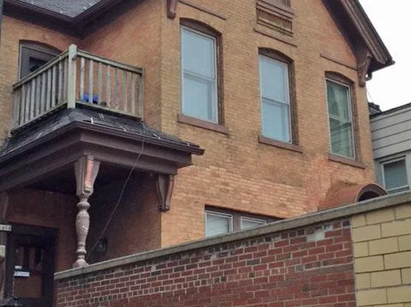 1691 N Humboldt Ave Floor 2, Milwaukee, WI 53202