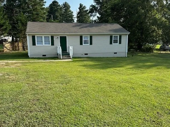 19729 Wrenn Dr, Dinwiddie, VA 23841