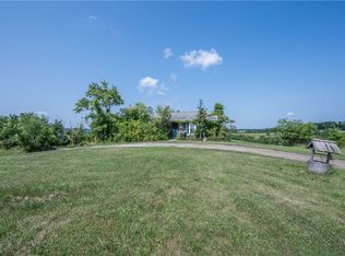 776 Mounts Rd, Washington, PA 15301