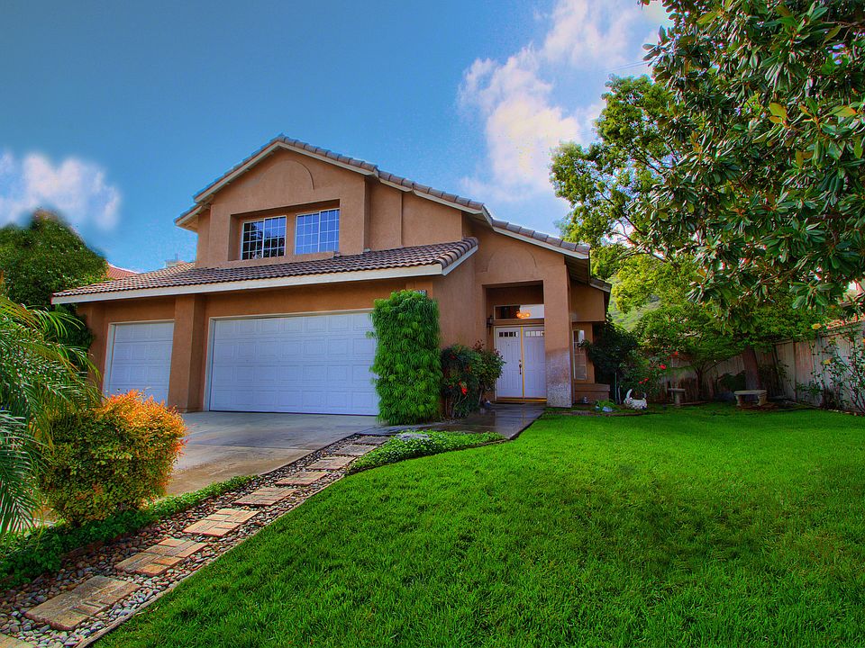 1st image of 17271 Avenue Del Sol