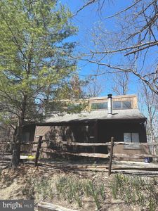 393 Spitz Ln #99, Basye, VA, 22810