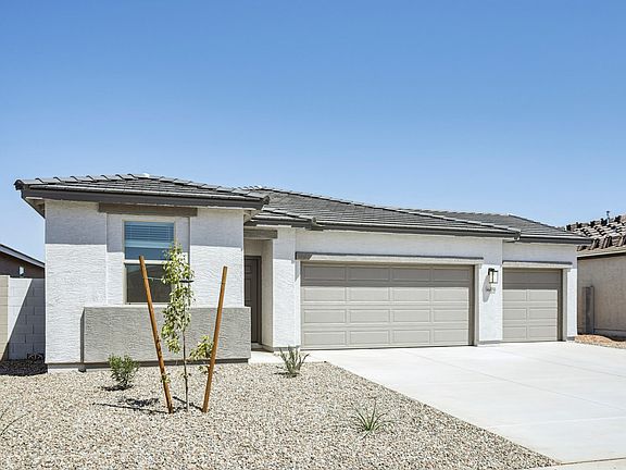 Amarillo Creek - Poppy Interior Image 2