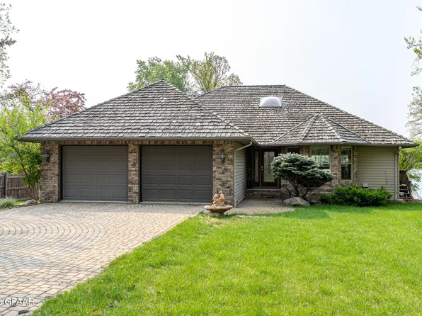 13361 Elmhurst Dr, Mentor, MN 56736