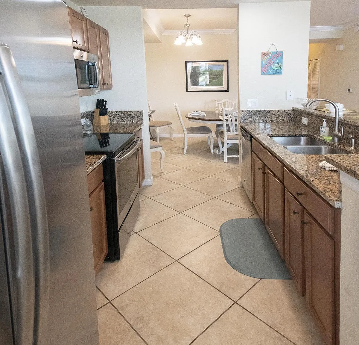 2 bed, 1121 sqft, $2,580 — Photo 4