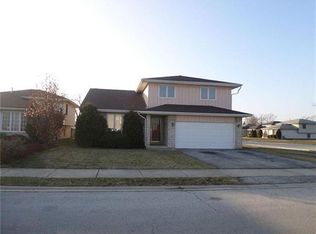 15232 9th Ave, Phoenix, IL 60426