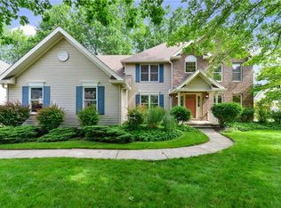 30012 Persimmon Dr, Westlake, OH 44145
