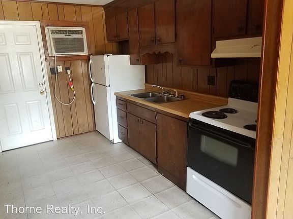 3rd image of 520 Cascade Ave APT F