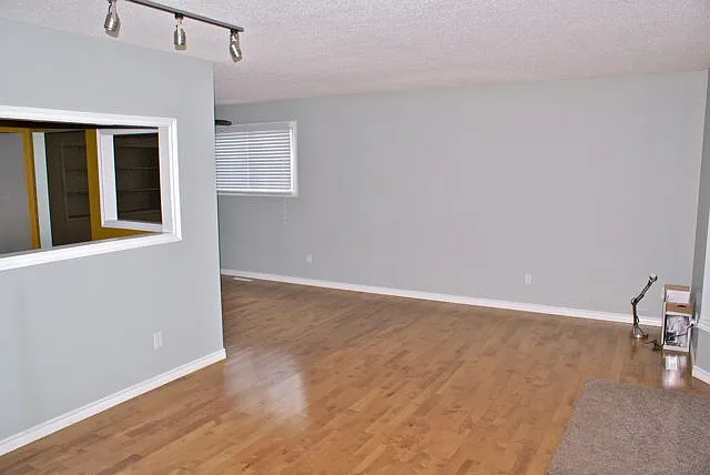 4 6903 Delwood Rd_03302018