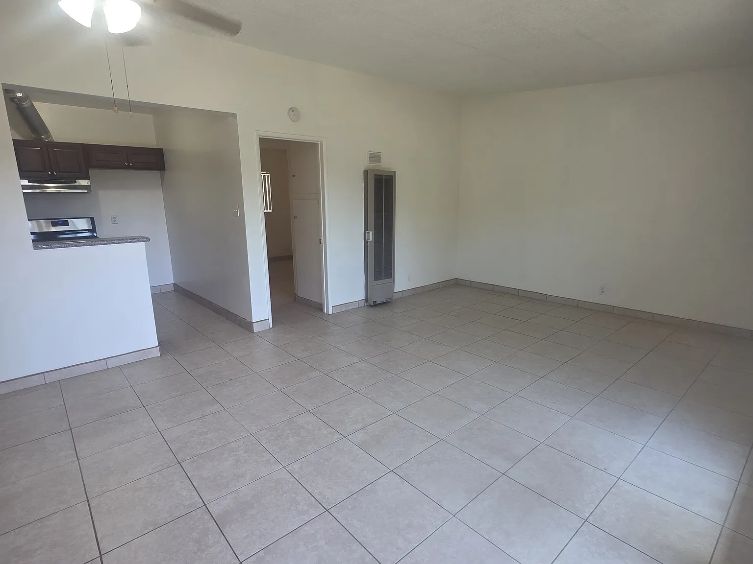 1 bed, 600 sqft, $1,800 — Photo 2