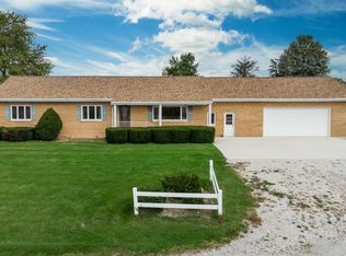 19558 E 2525 North Rd, Lexington, IL 61753