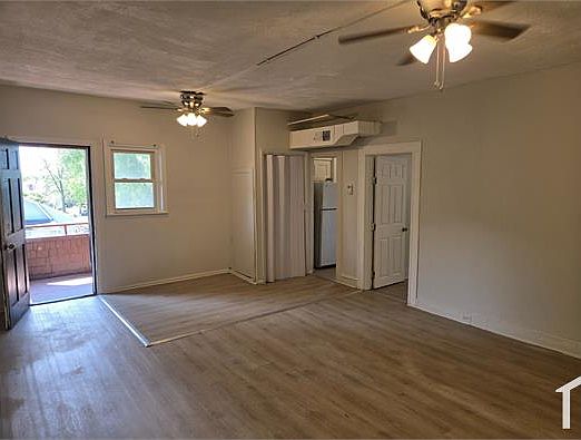 1st image of 3913 Chatham Rd APT C2